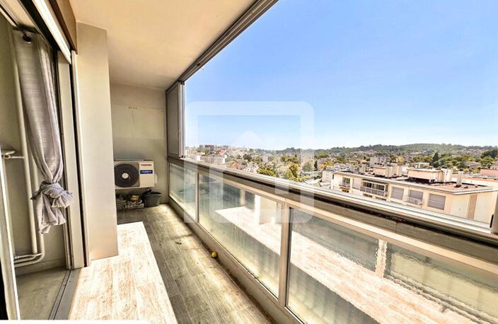 Appartement 4 pièces 89 m2 avec 3 loggias, parking au sous-sol — photo 2