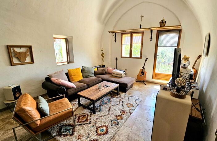Maison de caractère avec ancienne chapelle, dépendance et terrain de plus de 5 000 m² — photo 5