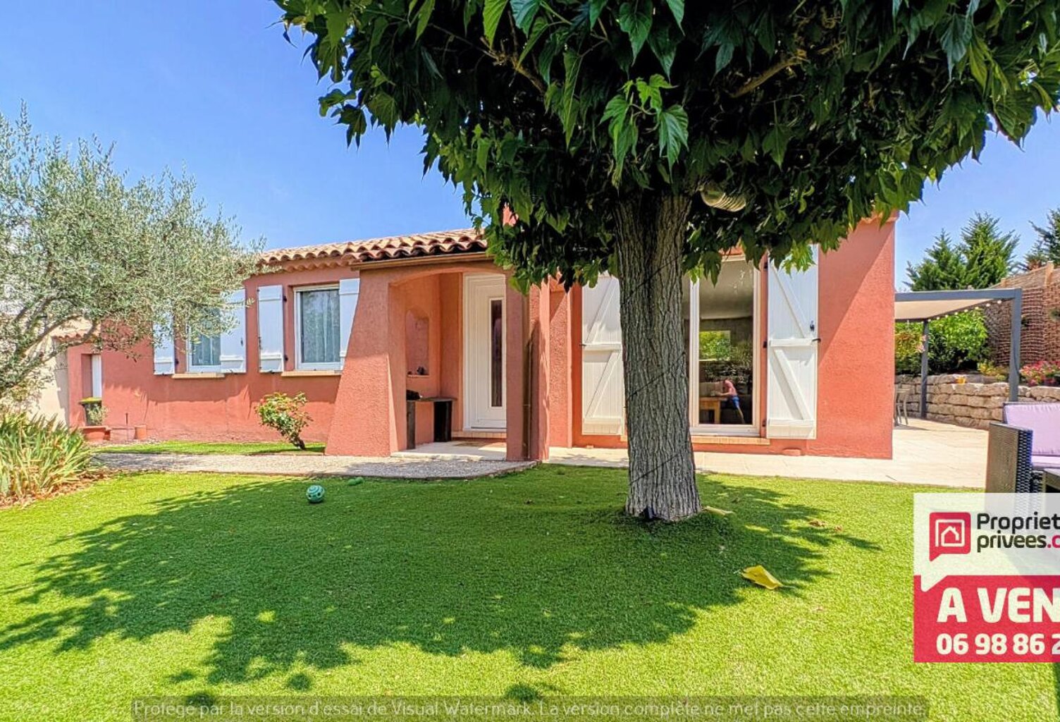 RARE VILLA DE PLAIN-PIED avec piscine et garage à 15 mn de Mandelieu ! — photo 1