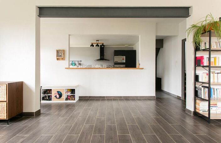 Maison Sèvremoine 5 P . 3 Chs . Bureau . 133.67 M² . T 315 M² . Garage — photo 4