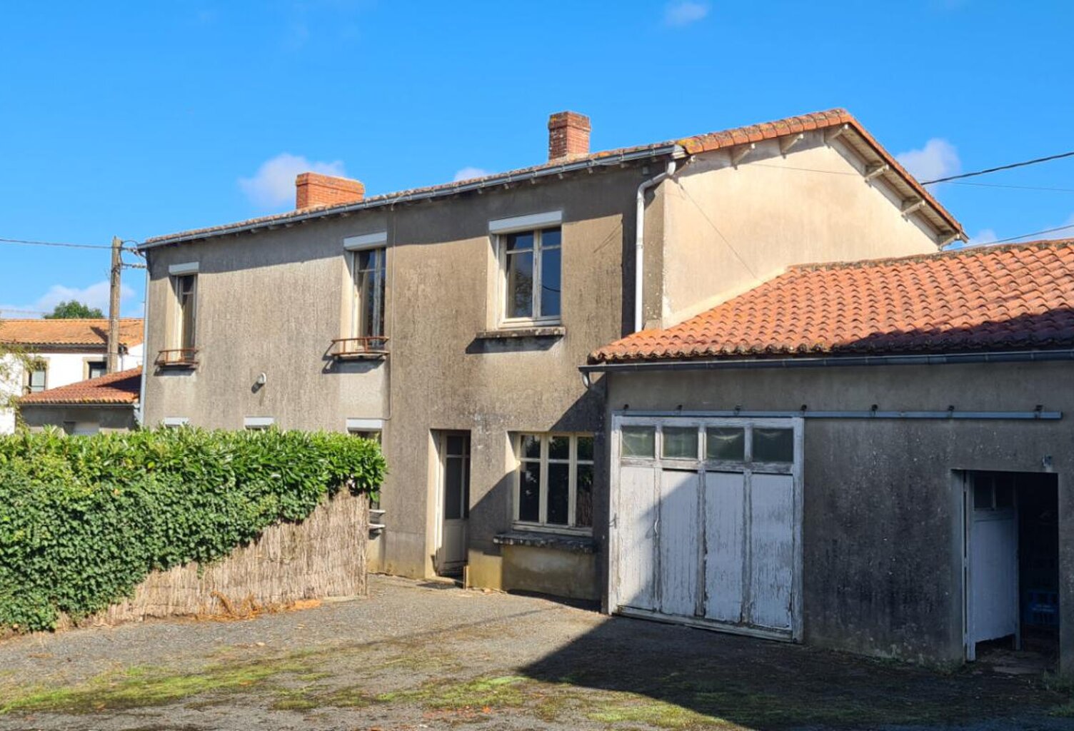 Maison Mouzillon 7 pièces, 4 chambres, garage, dépendances, 132 m2 — photo 1