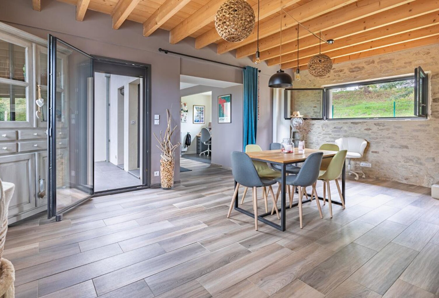 Maison Gorges 5 P . 3 Chs . Bureau . Garage . 135.89 M² . T 667 M² . Terrasses . Préau . Abri — photo 1