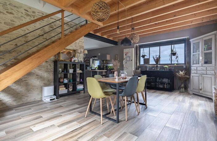 Maison Gorges 5 P . 3 Chs . Bureau . Garage . 135.89 M² . T 667 M² . Terrasses . Préau . Abri — photo 3