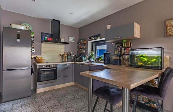 Maison Gorges 5 P . 3 Chs . Bureau . Garage . 135.89 M² . T 667 M² . Terrasses . Préau . Abri — photo 4