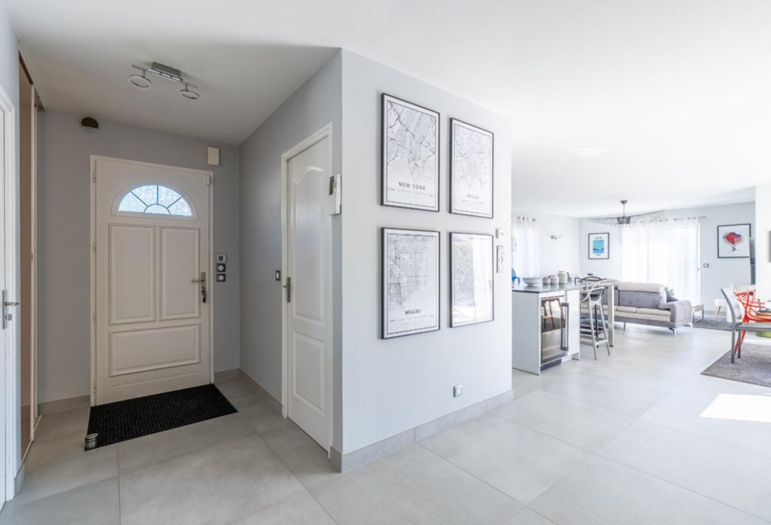 Maison Gorges 5 P . 4 Chs . 121.85 M² . T 883 M² . Garage . Piscine . Terrasses . Abri voiture — photo 1