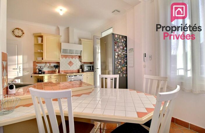 BELLE MAISON de VILLE en MEULIERE de 91 m2 - 2 CHAMBRES, SOUS-SOL, JARDIN, SPA — photo 3