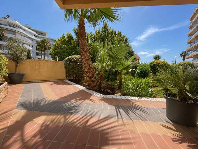 Fréjus plage -Superbe appartement 3 pièces de 50 m² — photo du bien