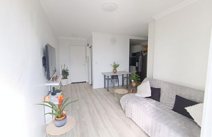 Appartement Combs La Ville 1pièce 32m2 — photo 3