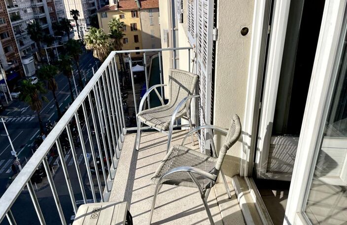 Appartement 53 m²  avec balcon - Le Port-Mayol - Toulon (83000) — photo 3