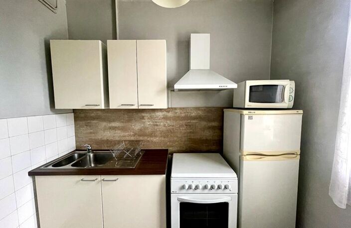 Appartement 53 m²  avec balcon - Le Port-Mayol - Toulon (83000) — photo 4