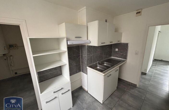 Location appartement 4 pièces 65 m² à Chambéry (73000) — photo 4