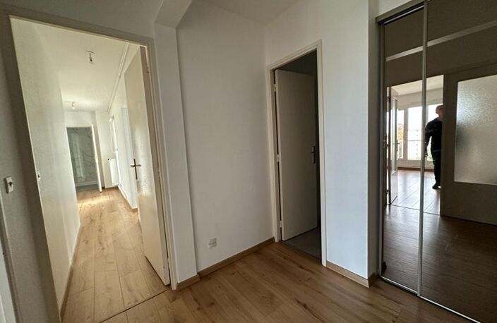 Appartement Nantes 4 pièce(s) 81.64 m2 — photo 3