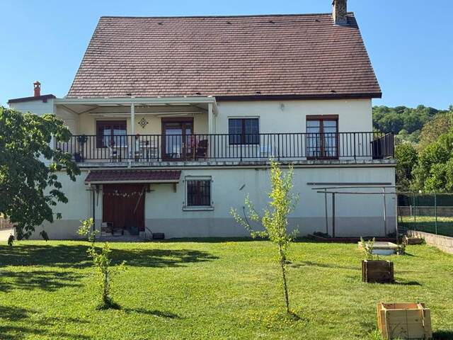Maison Chailly Sur Armancon 6 pièces 156 m² — photo du bien