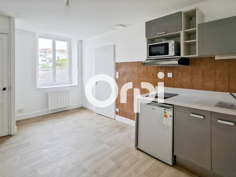 🏡 À LOUER – APPARTEMENT T2 À SAINT-MARTIN-EN-HAUT — photo 1
