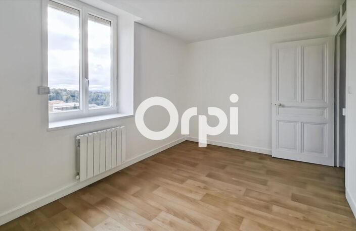 🏡 À LOUER – APPARTEMENT T2 À SAINT-MARTIN-EN-HAUT — photo 4