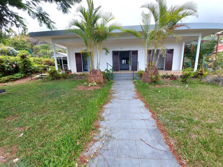 Magnifique villa F4/5 avec vue mer — photo 1