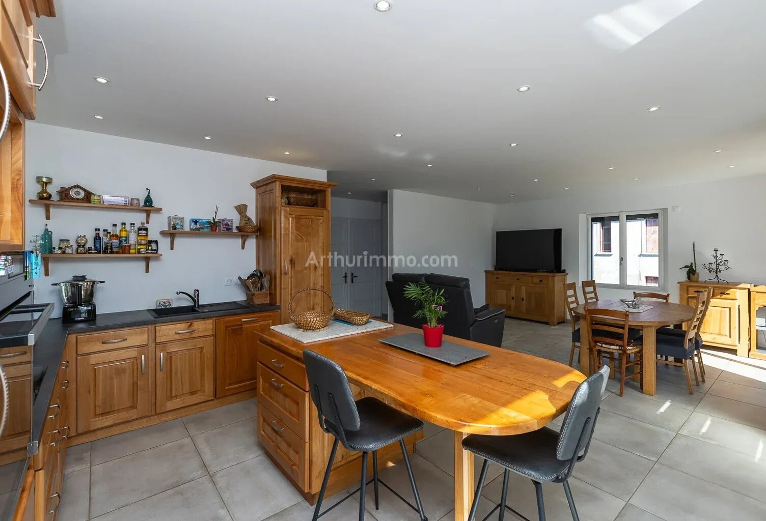 Maison rénovée - Aoste — photo 1