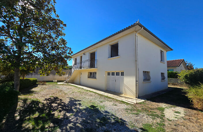 Maison familiale lumineuse de 123m² avec jardin clos et beau potentiel — photo 2