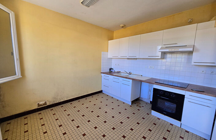 Maison familiale lumineuse de 123m² avec jardin clos et beau potentiel — photo 5