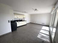 Dépt Hérault (34) A vendre sur Castries Appartement T3 avec — photo 2