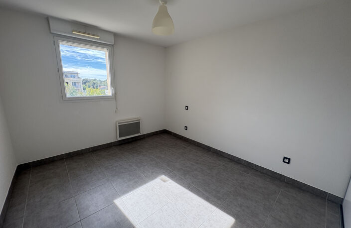 Dépt Hérault (34) A vendre sur Castries Appartement T3 avec — photo 4