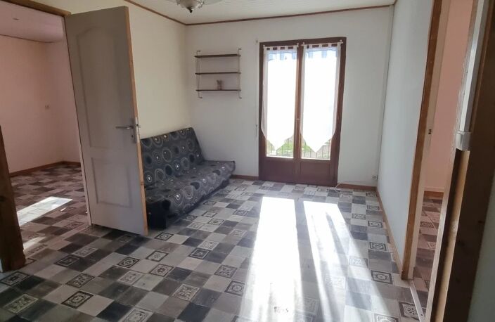 Charmante maison 3 pièces de 45 m² avec grand jardin – Champigny (89340) — photo 3