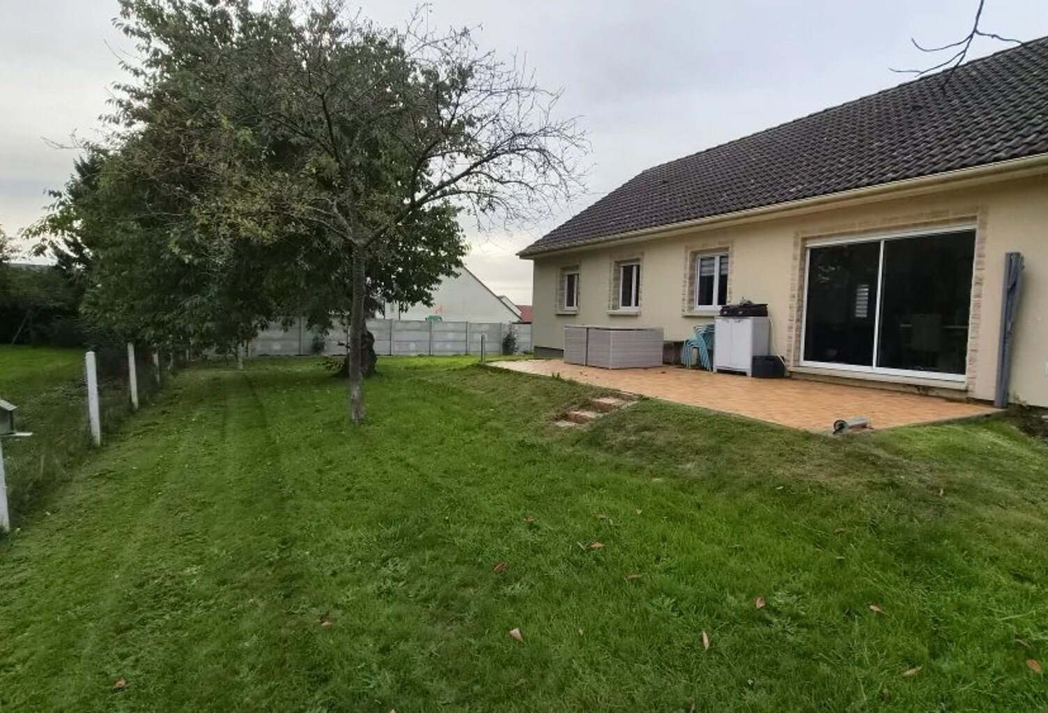 Maison moderne 3 chambres à Les Grandes-Ventes — photo 1