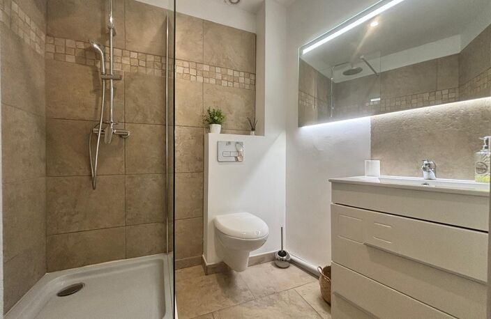 Vente maison 3 pièces 72 m² Hyères (83400) — photo 5