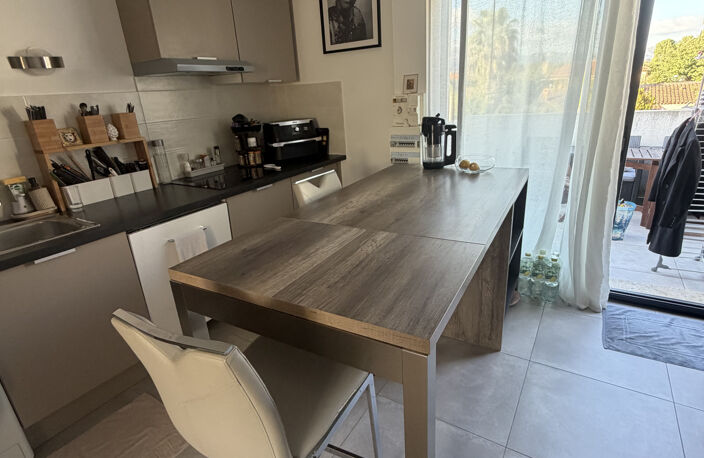 Haut de villa T2 non meublé - 32.08 m2 - AUBAGNE — photo 5