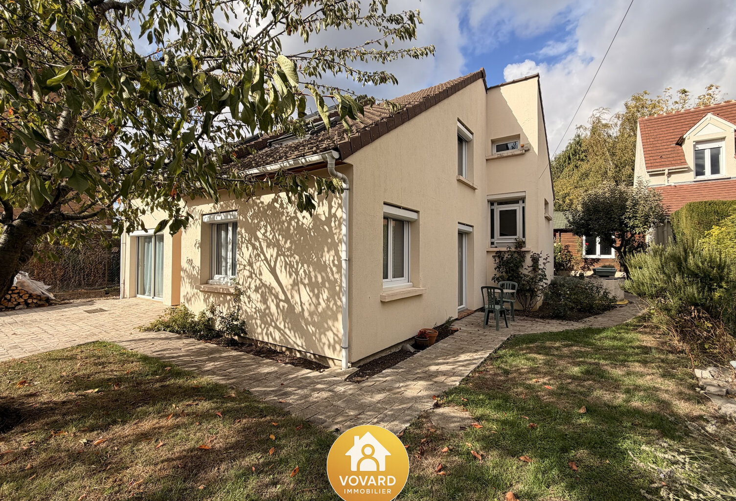 Maison de 141 m2  lumineuse avec jardin sans vis-à-vis — photo 1