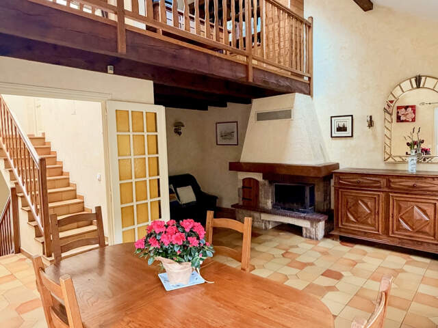 Maison de 141 m2  lumineuse avec jardin sans vis-à-vis — photo du bien