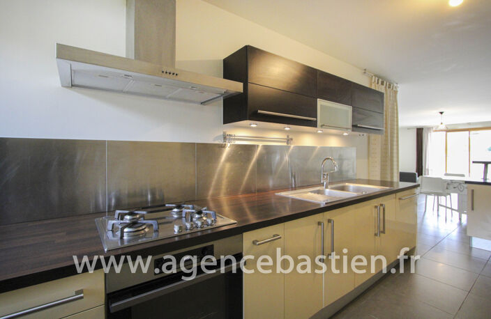 Superbe T3 meublé de 91 m2 - Ferney Voltaire — photo 3