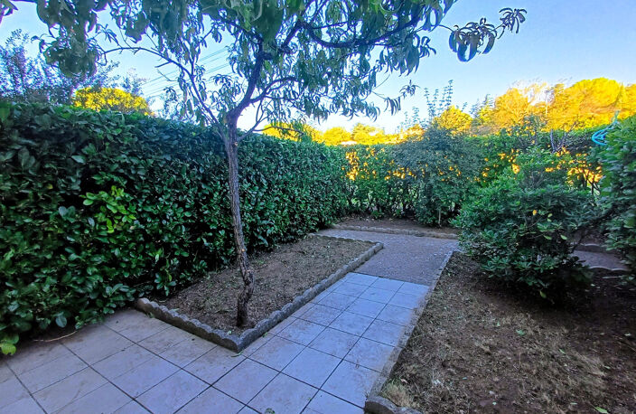 CHÂTEAUNEUF-DU-RHÔNE   26780   DRÔME MAISON T3 - 84 m2   Deu — photo 2