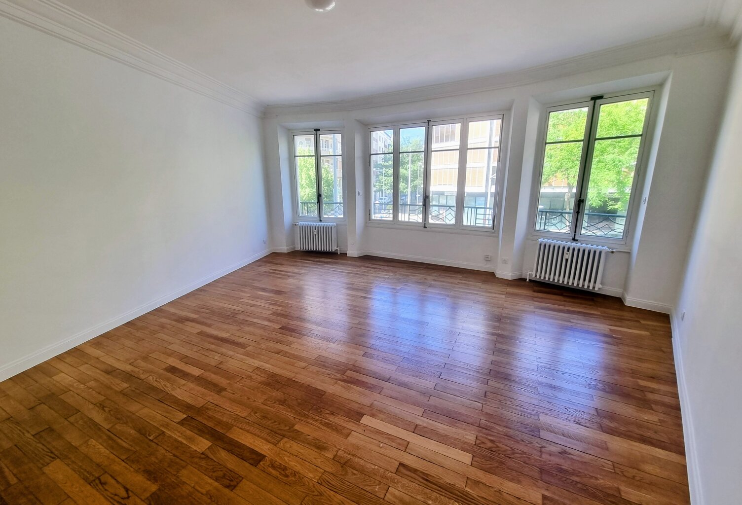 Bel appartement BD Gambetta T3 de 100 m² entièrement rénové — photo 1