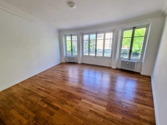 Bel appartement BD Gambetta T3 de 100 m² entièrement rénové — photo du bien