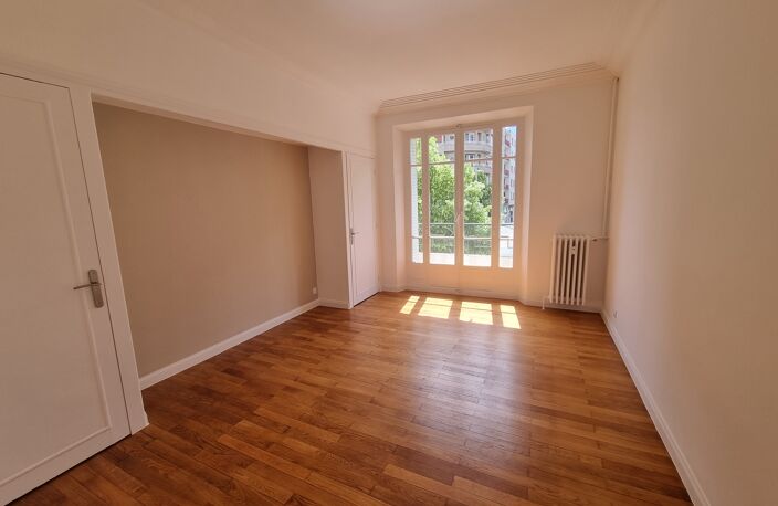 Bel appartement BD Gambetta T3 de 100 m² entièrement rénové — photo 3