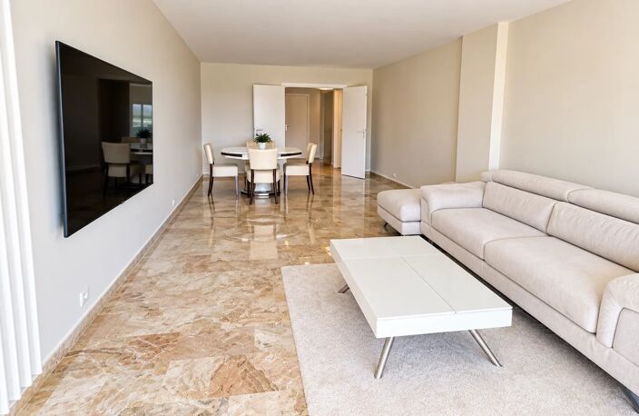 Spacieux 3 Pièces avec Terrasse et Garage — photo 3