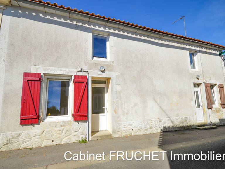 Axe CHANTONNAY - SAINT-FULGENT - Charmante maison de Bourg — photo 1