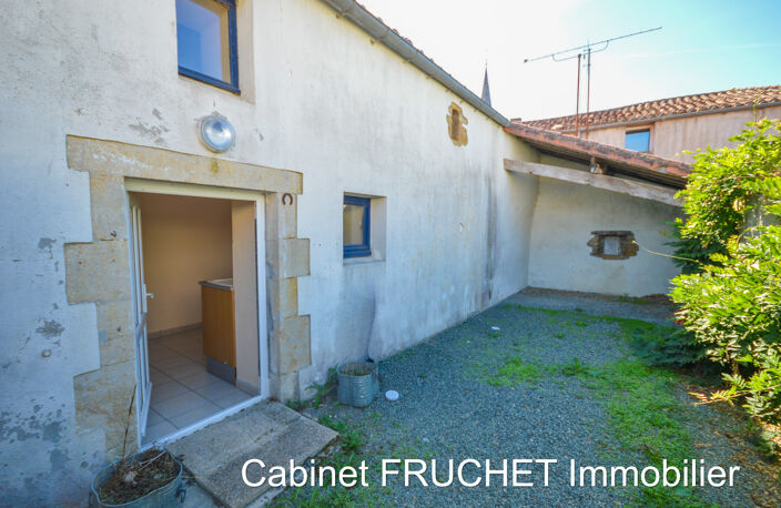 Axe CHANTONNAY - SAINT-FULGENT - Charmante maison de Bourg — photo 2