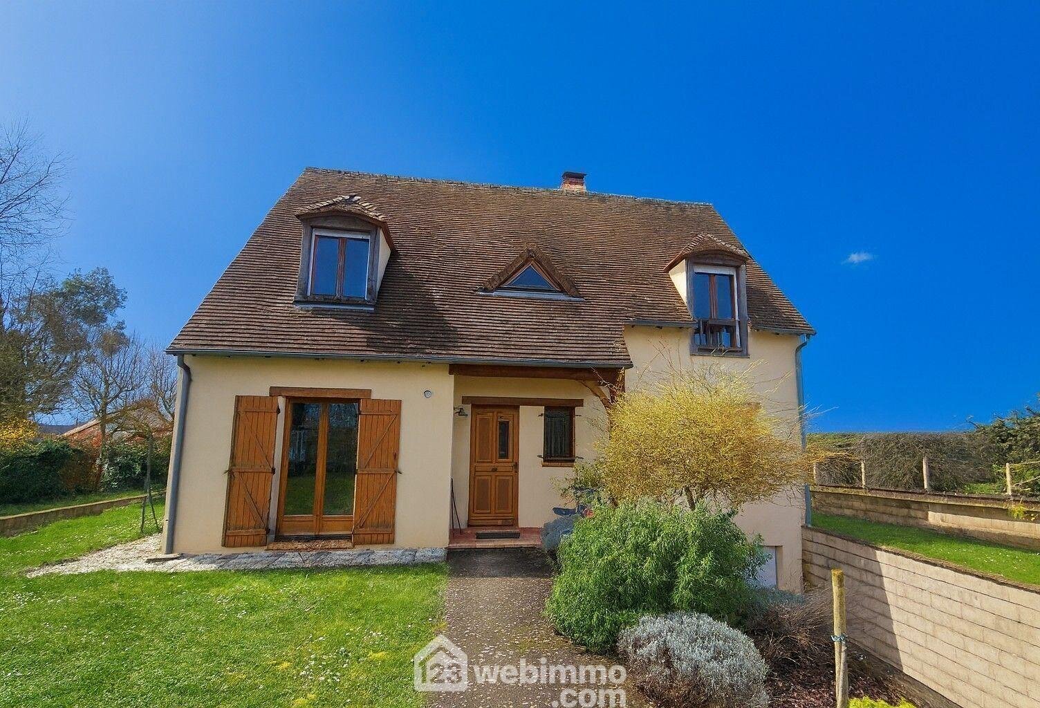 Maison - 140m² - Milly-la-Forêt — photo 1