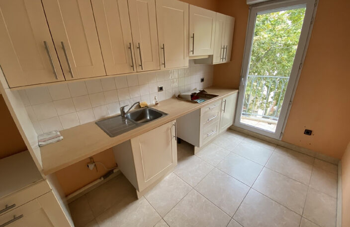 T3 70 m2 Terrasse Ascenseur Pkg - Immeuble de standing La Mi — photo 4
