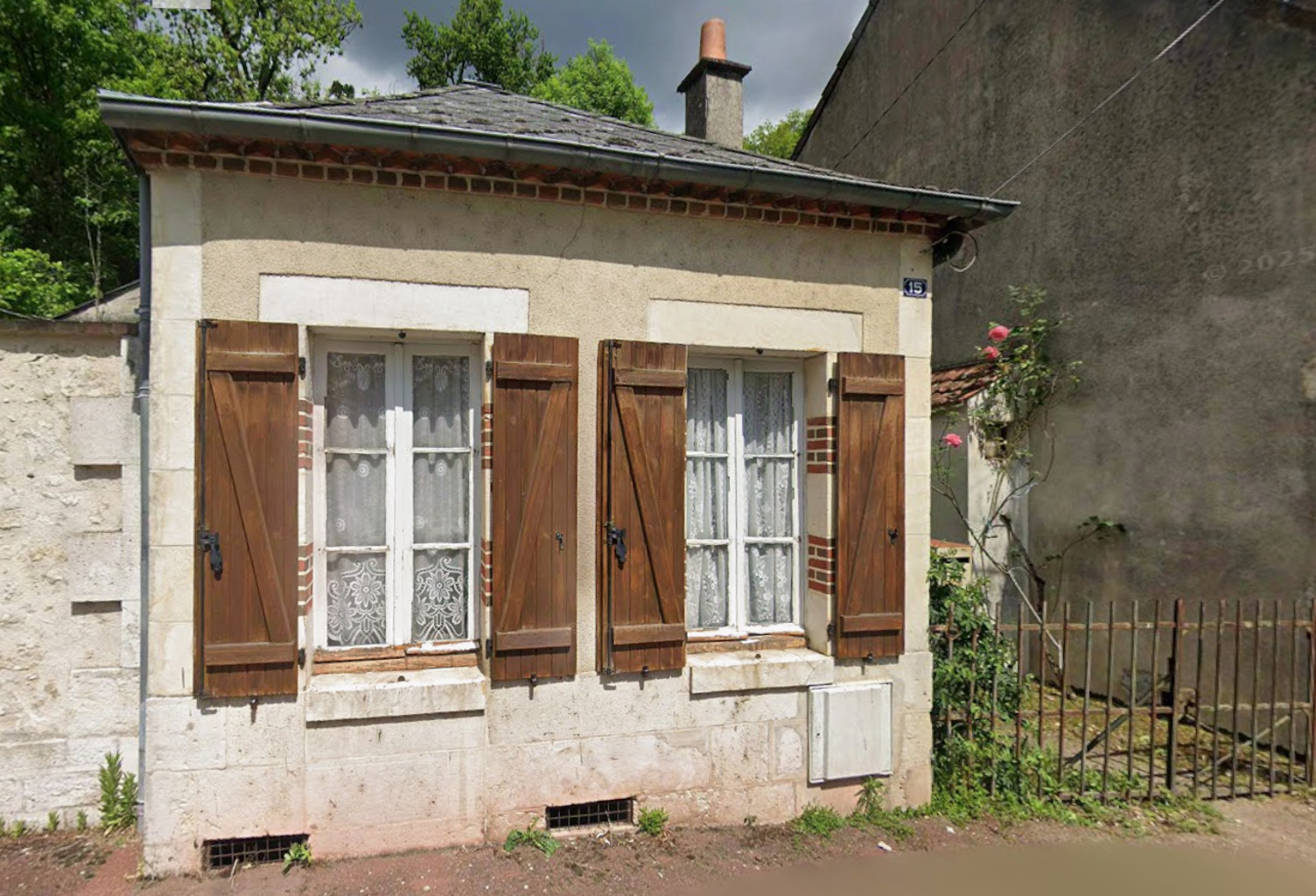 BRIARE- Maisonnette au pied du Canal — photo 1