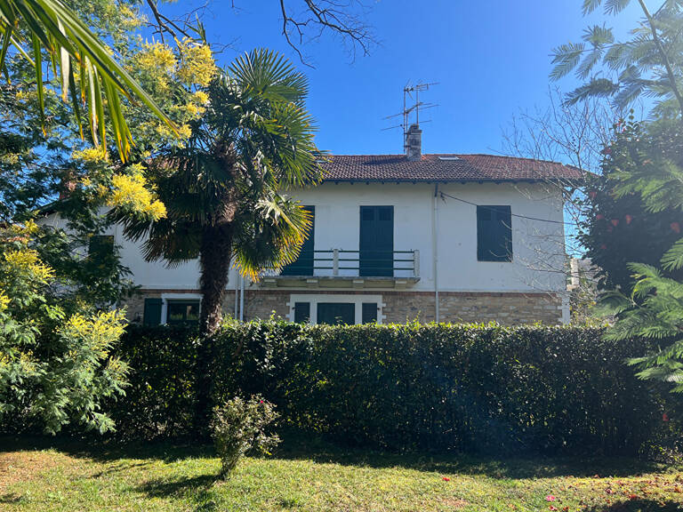 Appartement Biarritz 3 pièce(s) 77 m2 avec jardin — photo 1