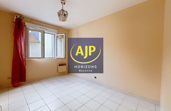 BAYONNE -T3 avec balcon et garage — photo 4