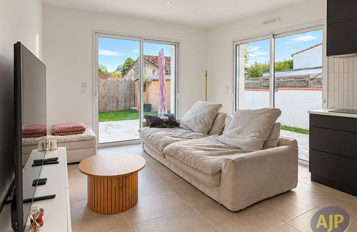 Maison Ecurat 3 pièce(s) 70.71 m2 — photo 3