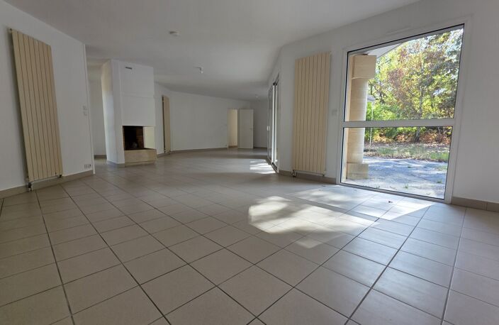 Maison d'architecte de plain-pied avec terrain 1ha — photo 4