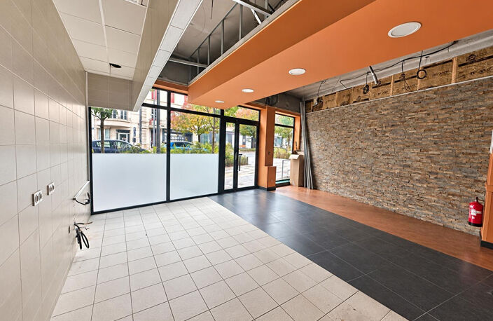 Local commercial - Avenue Victor Hugo — photo 3