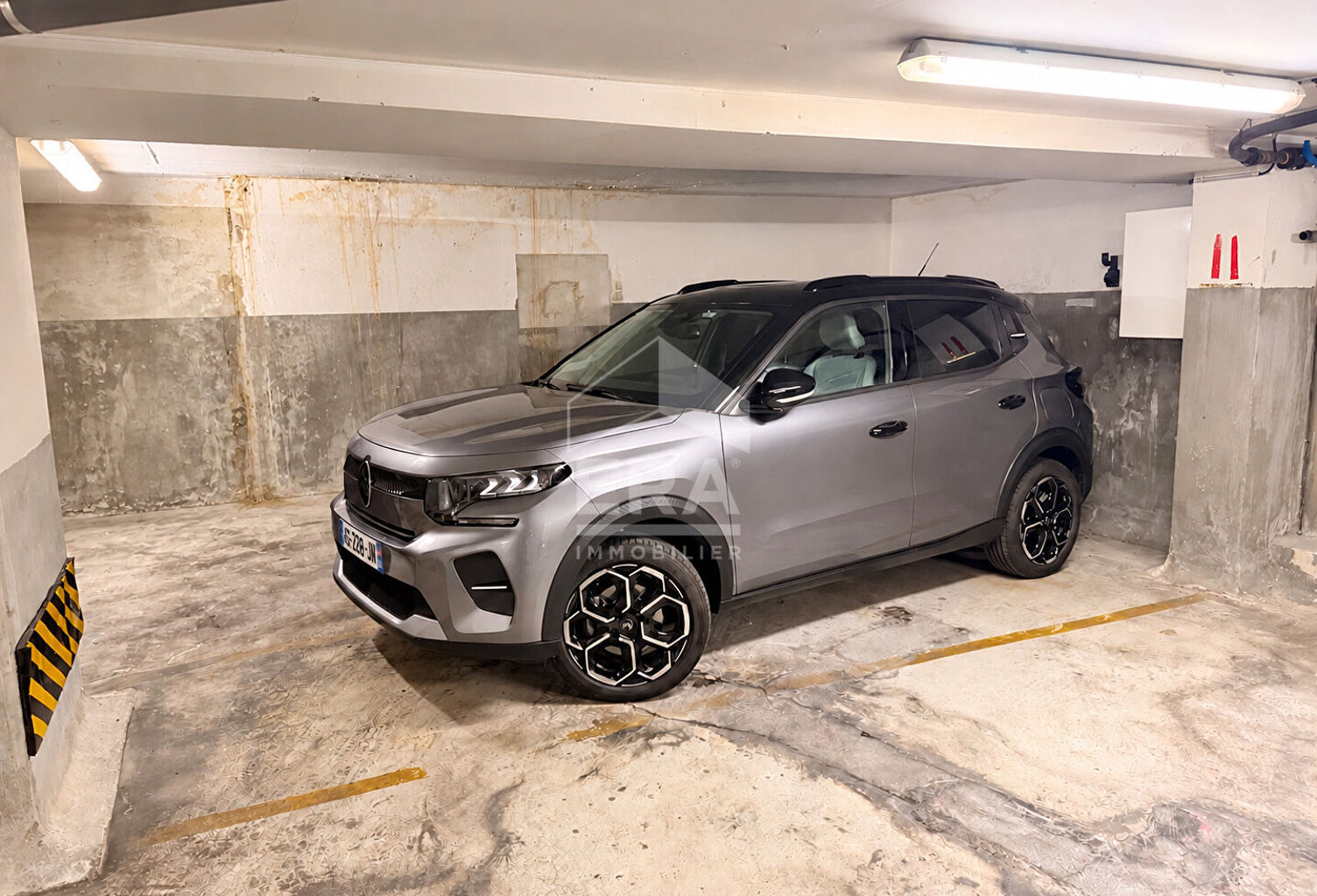 NICE - FLEURS : UN PARKING DANS UNE RÉSIDENCE SÉCURISÉE — photo 1