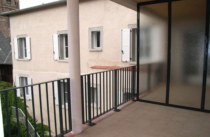 Appartement RODEZ - 3 pièce(s) - 69.65 m² - Terrasse de 10.37 m² — photo 4