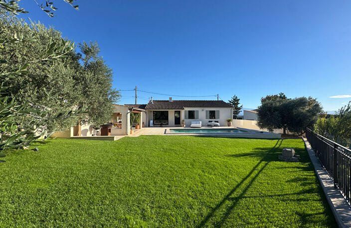 Villa d'exception avec vue dégagée et prestations haut de gamme — photo 3